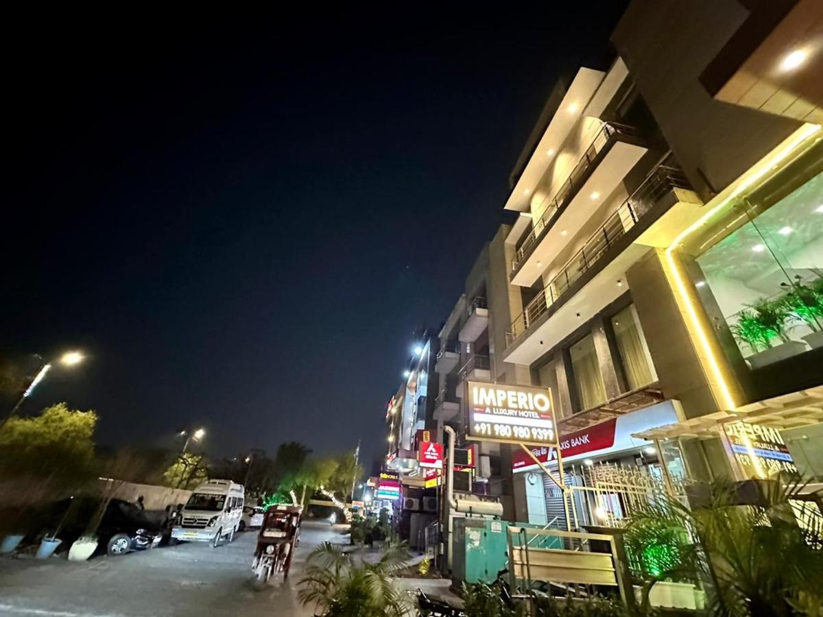 Hotel The Imperio นิวเดลี ภายนอก รูปภาพ