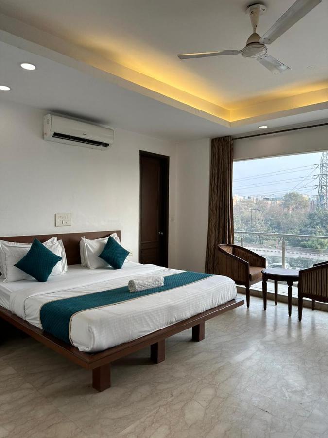 Hotel The Imperio นิวเดลี ภายนอก รูปภาพ